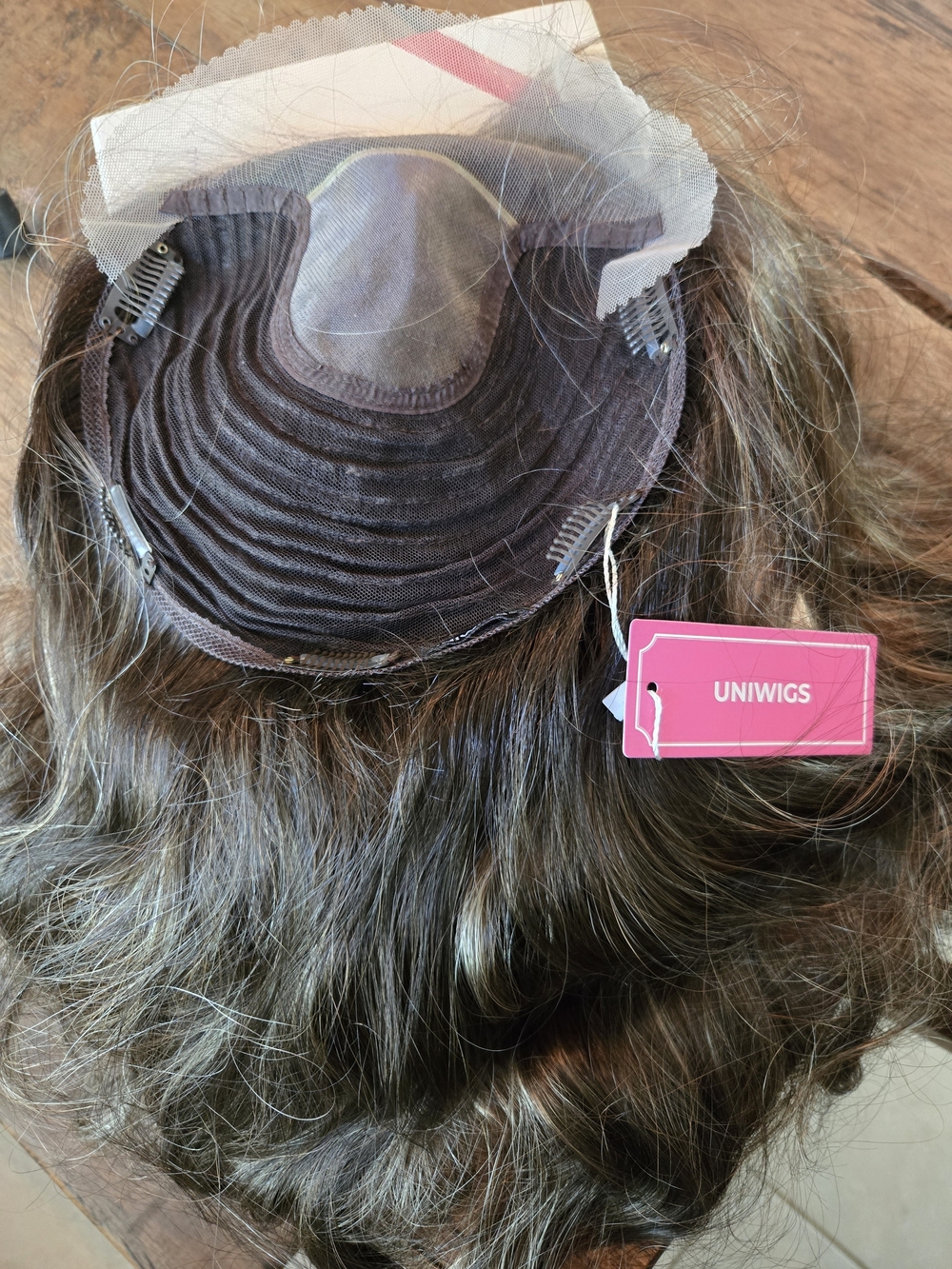 New Uniwigs Hope Wavy 16" Hair Topper - Picture 5 of 7